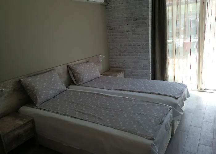 Apartment Studio 11 *